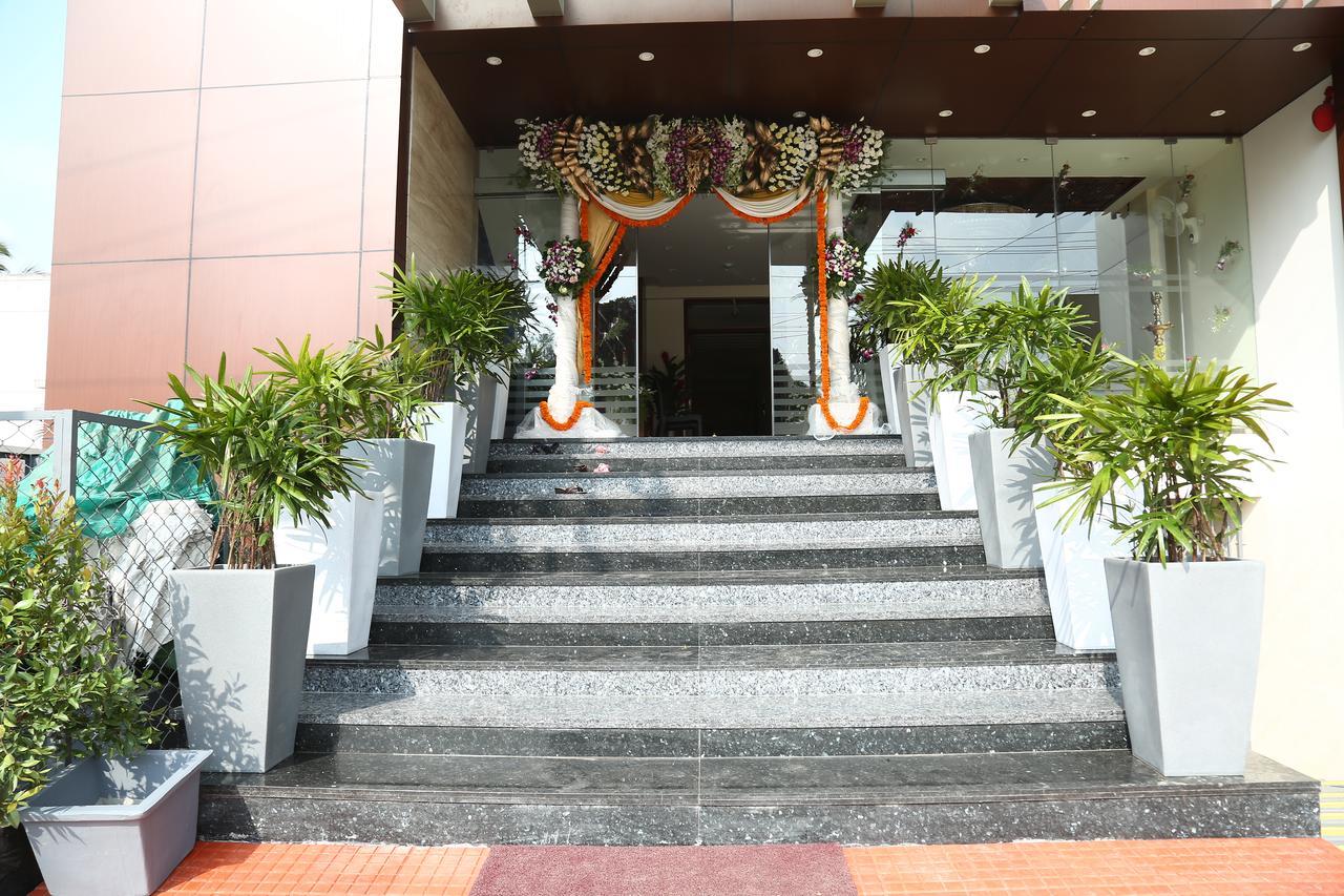 Hotel Blue Pearl Chikmagalūr Esterno foto